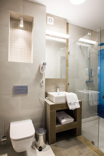 Bathroom 3, Kasor Resort & Spa, Zgierz