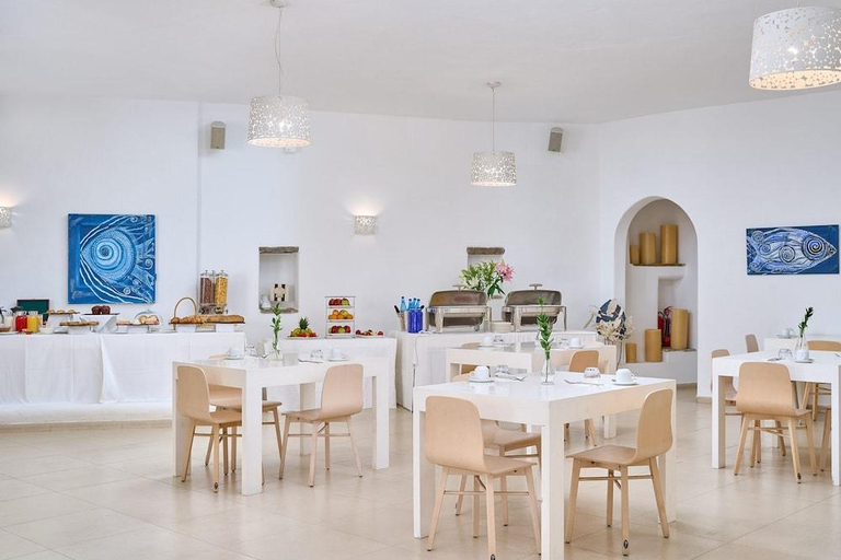 Food & Drinks 4, Paolas Town, South Aegean