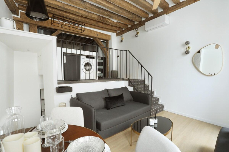 2, Sublim and new apartement Saint Germain des Prés, Paris