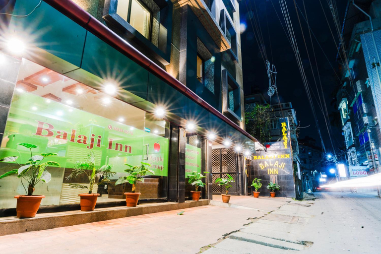 Exterior & Views