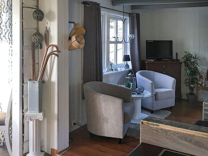 Others 5, Holiday Home in BjarkÃ¸y, Bjarkøy