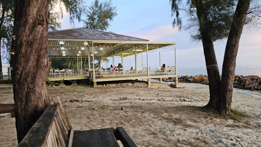 Food & Drinks 3, Suvarn Gleaw Thong Resort, Muang Trat