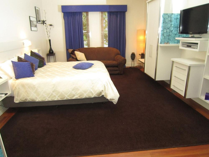 Bedroom 2, The Retreat at Froog Moore Park, Tamworth Regional - Pt A