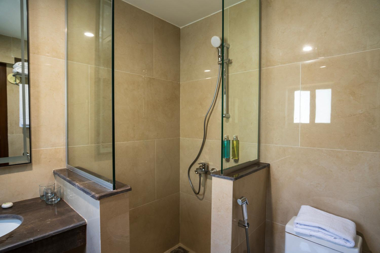 Bathroom 3, Green Pak Hotel Hunza, Northern Areas