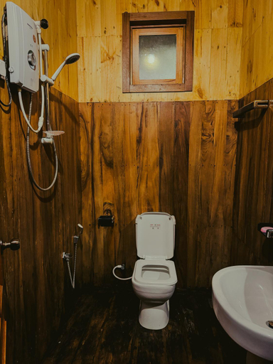 Bathroom 3, Orelia villas, Badulla