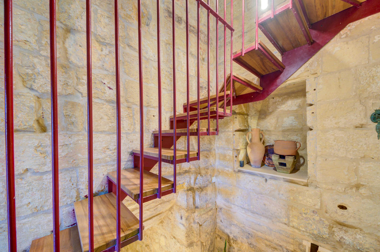 5, Medieval Maltese Gem 800-Year-Old House near Mdina, Rabat