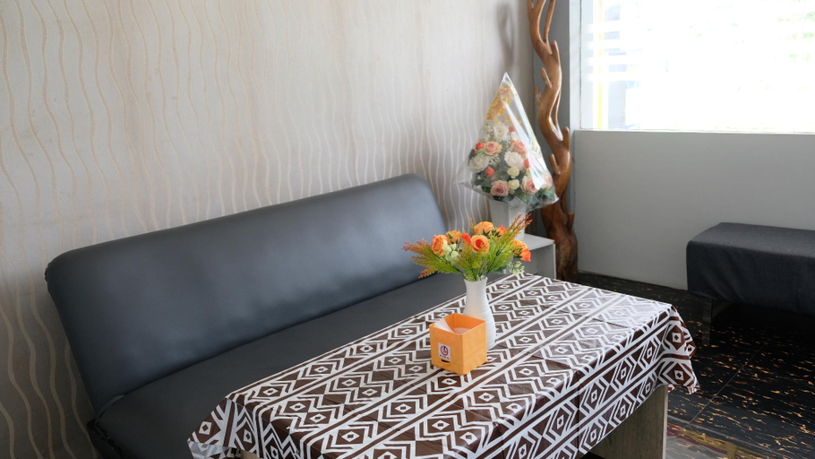 Public Area 2, LG Hotel Jember by Callirooms, Jember