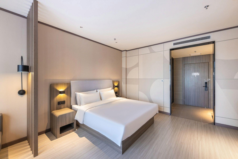 Bedroom 3, Hanting Hotel Longxi People's Square, Dingxi