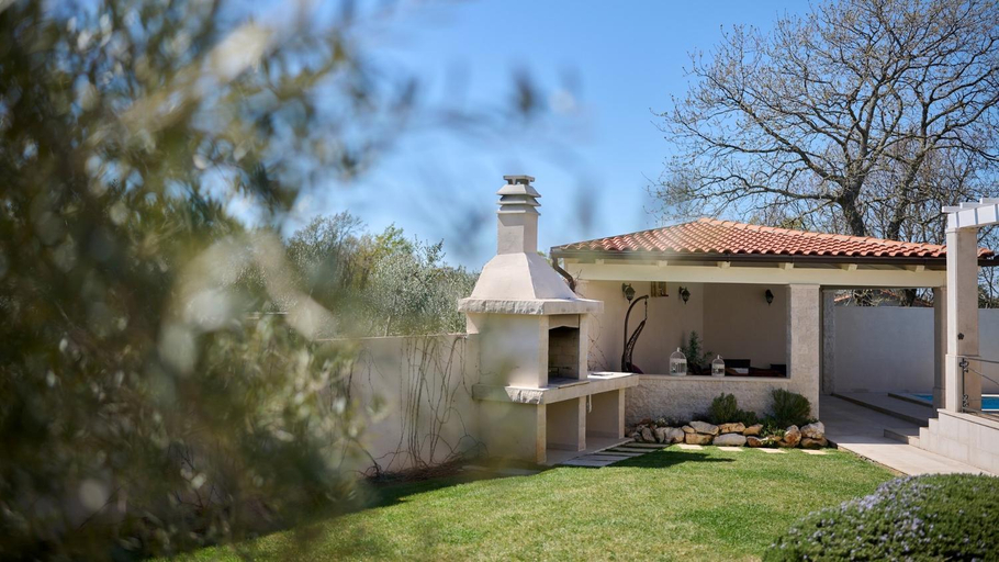 Exterior & Views 1, Villa Bellissima, Poreč