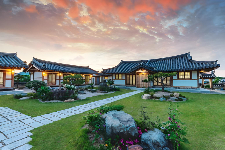 Others 5, Gyeongju Hanok 1st, Gyeongju