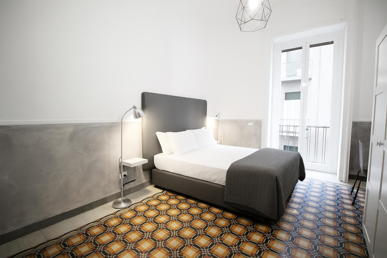 Bedroom 3, Toledostop, Napoli