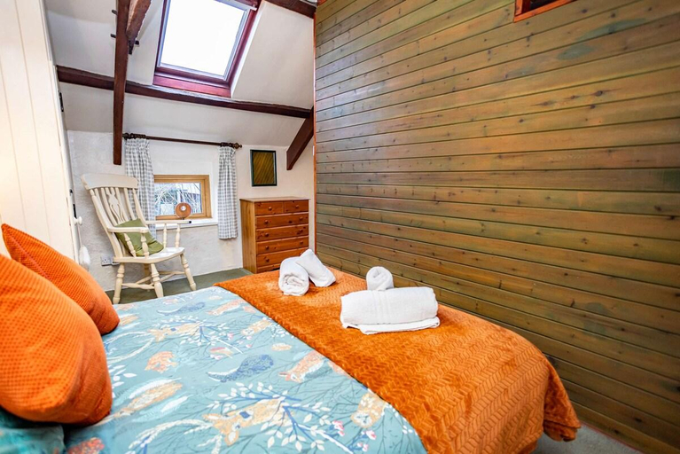 5, The Granary - One Bedroom Cottage - St Florence, Pembrokeshire