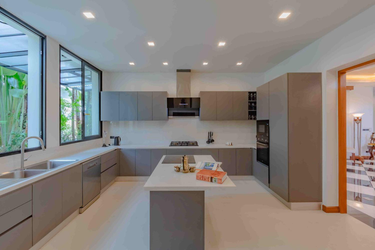 Kitchen 5, Villa Viola 7 Bedroom, Fully Staffed, on the Golf Course, Phuket Island