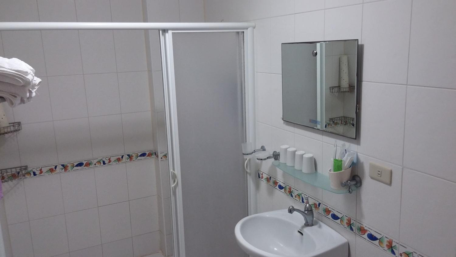 Bathroom 3, Macchiatto, Hualien