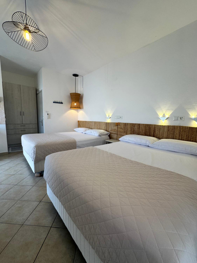 Bedroom 5, Tsimiklis Apartments, Peloponnese