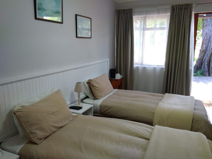 Bedroom 2, Andelomi Forest Lodge, Cacadu