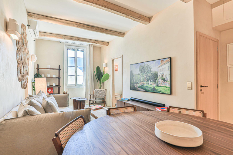 Others 3, Magnificent apt - 2BR/6P - Heart of Saint-Tropez, Var