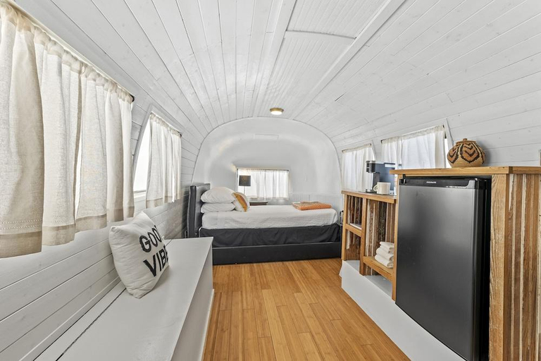 Bedroom 2, Camp Comfort, Kendall
