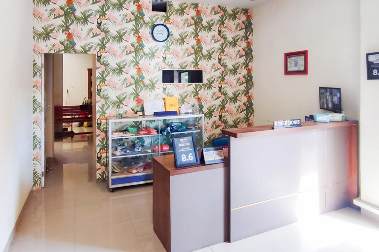 Public Area 2, Capital O 3092 Falah Residence Syariah, Padang