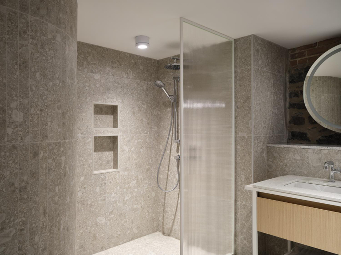Bathroom, Corner Apartments, Montréal