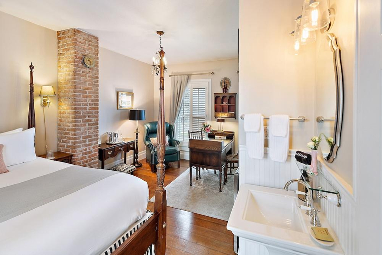 Bedroom 3, McCully House Inn, Jackson