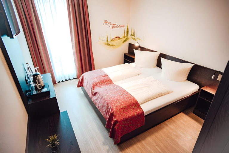 Bedroom, Hotel La Toscana nähe Europapark, Ortenaukreis