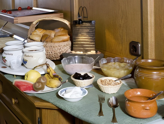 Food & Drinks 3, B&B Haus Rehwinkl, Imst