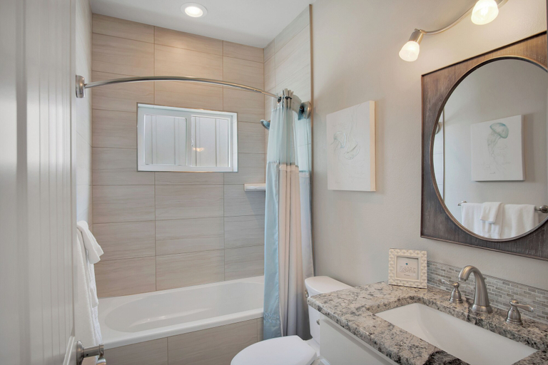 Bathroom 3, It'll Do by Silver Sands Vacation Rentals, Nueces