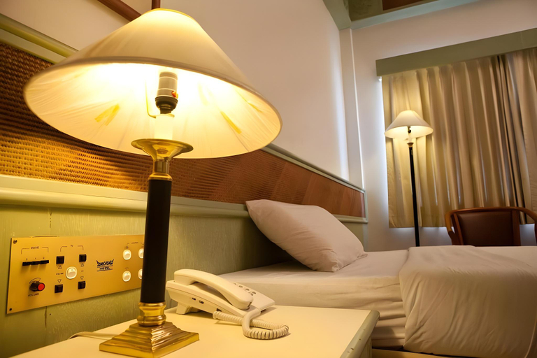Bedroom 3, Tanyong Hotel, Muang Narathiwat