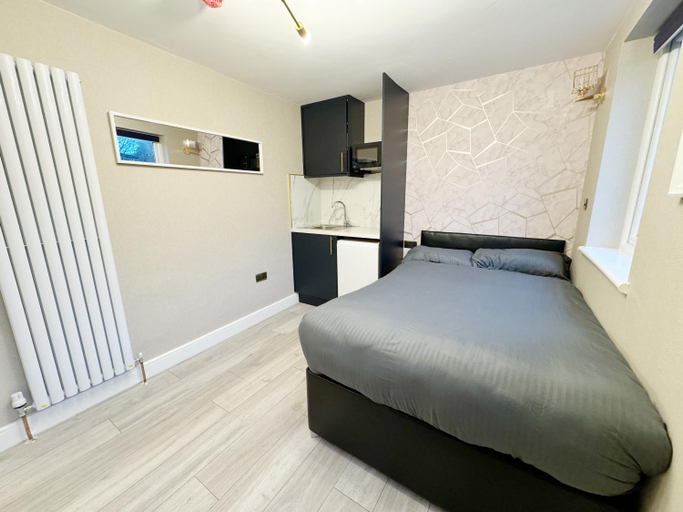 2, Stylish Studio minutes away from Wembley, London