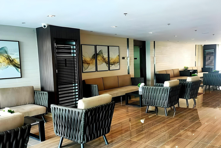 Food & Drinks 4, Air Residences, Makati City