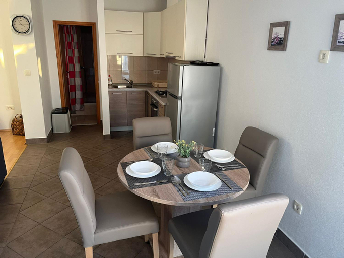 Others 3, Apartments Sun Rogoznica, Rogoznica