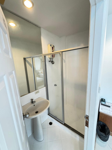 Bathroom 3, Blue Horizon, Hua Hin