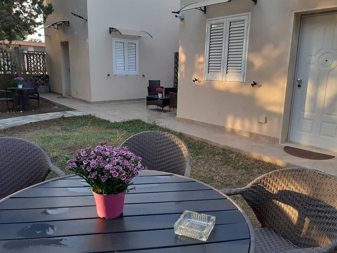 Exterior & Views 1, La Posada, Brindisi