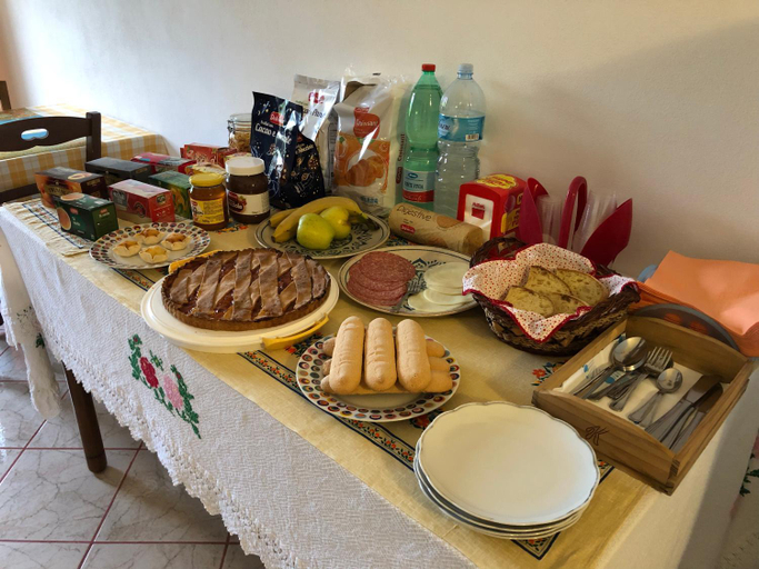 Food & Drinks 2, B&B I Fenicotteri, Cagliari
