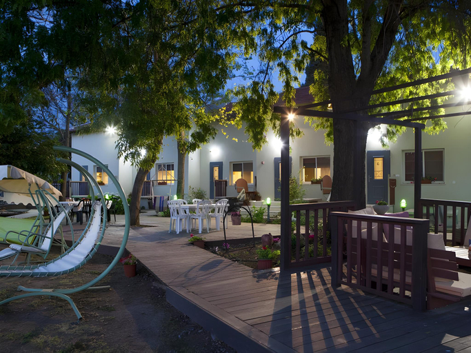 Others 5, Nuriel Fruit & Guest House