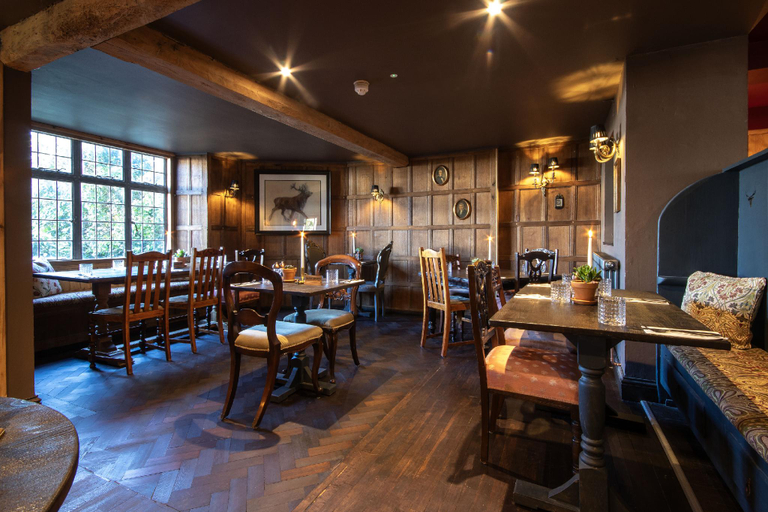 Food & Drinks 3, The White Hart, Wroughton, Swindon