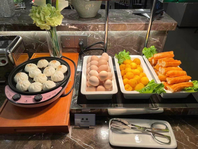 Food & Drinks 5, Home Inn Selected Zhuhai Qinglv Middle Road, Zhuhai
