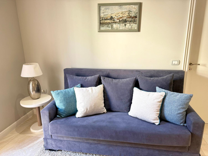 5, Limani Deluxe Apartments, Sarandës