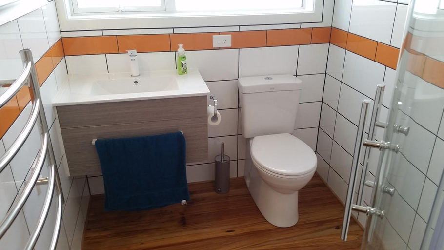 Bathroom, Rosemount B&B by the Sea St Clair, Dunedin