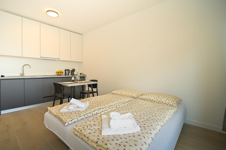 Bedroom 2, Seaside Escape Apartments, Split