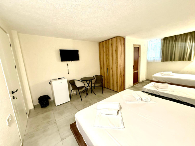 Others 4, Hotel Barbare, Kobuleti