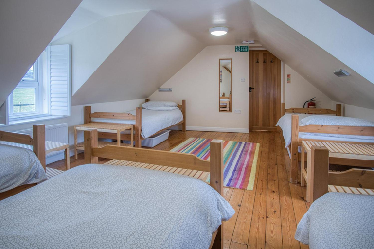 Bedroom 3, Bunk House - 4 Bedroom - Llangennith, Swansea