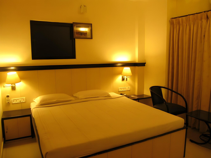 Bedroom 1, Hotel Shrie Shaanth, Salem