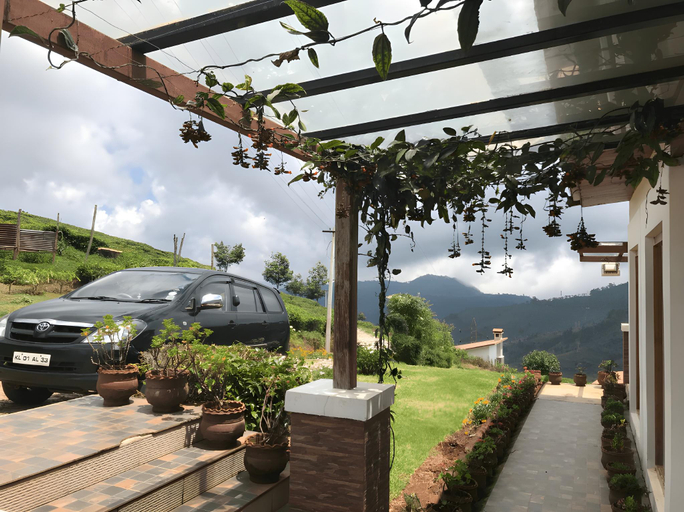 Others 5, Planters Punch, The Nilgiris