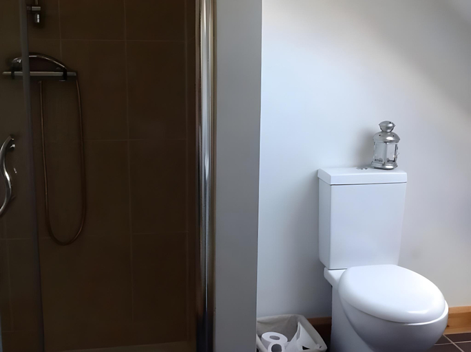 Bathroom 3, The Thatched Cottage B&B