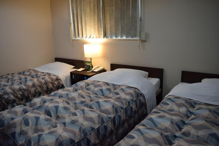 Bedroom 3, Hotel Yamanouchi, Naha