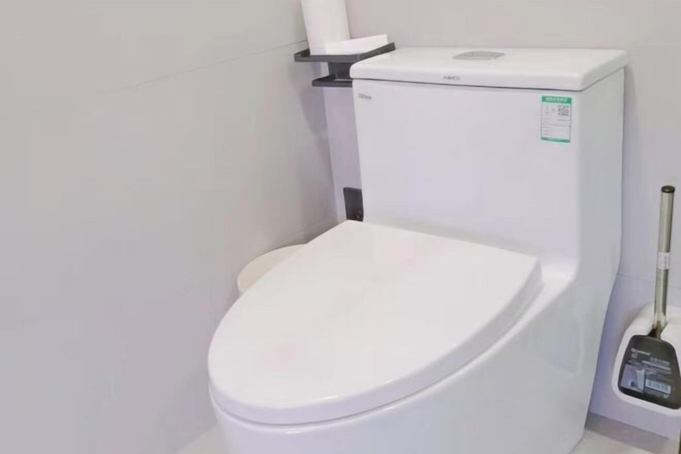 Bathroom 3, Shengsi Yuxiaoyu · Blue Moon Sea Seaview Homestay (Liuhe Chaoyang Scenic Area Branch), Zhoushan