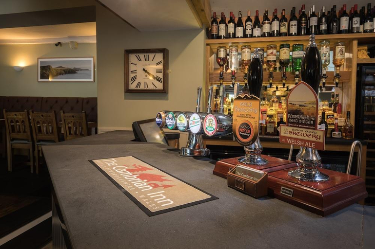 Food & Drinks 4, The Cambrian Inn, Pembrokeshire