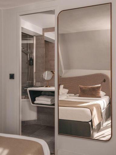 Bedroom 2, Hotel Belloy Saint Germain, Paris